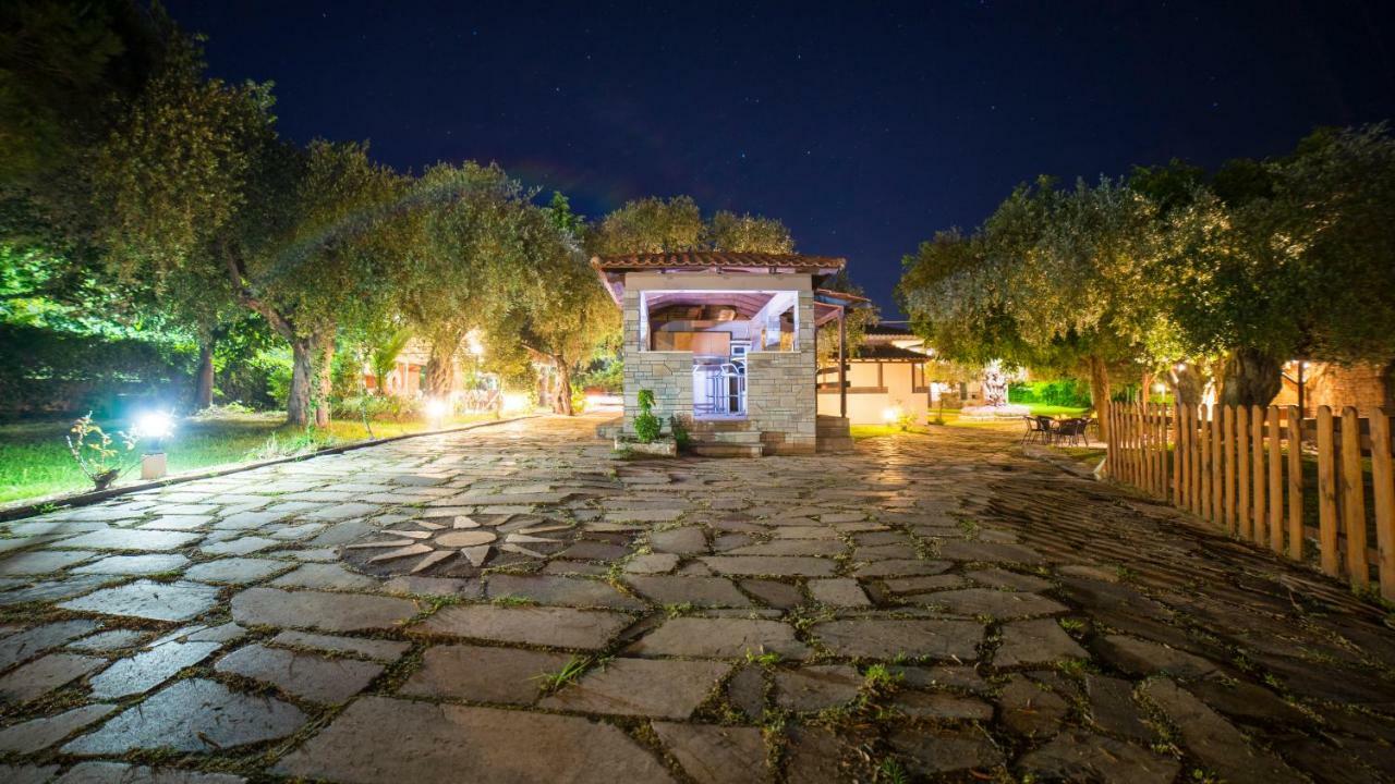אפרטהוטל כריסי אמודיה Aneton מראה חיצוני תמונה